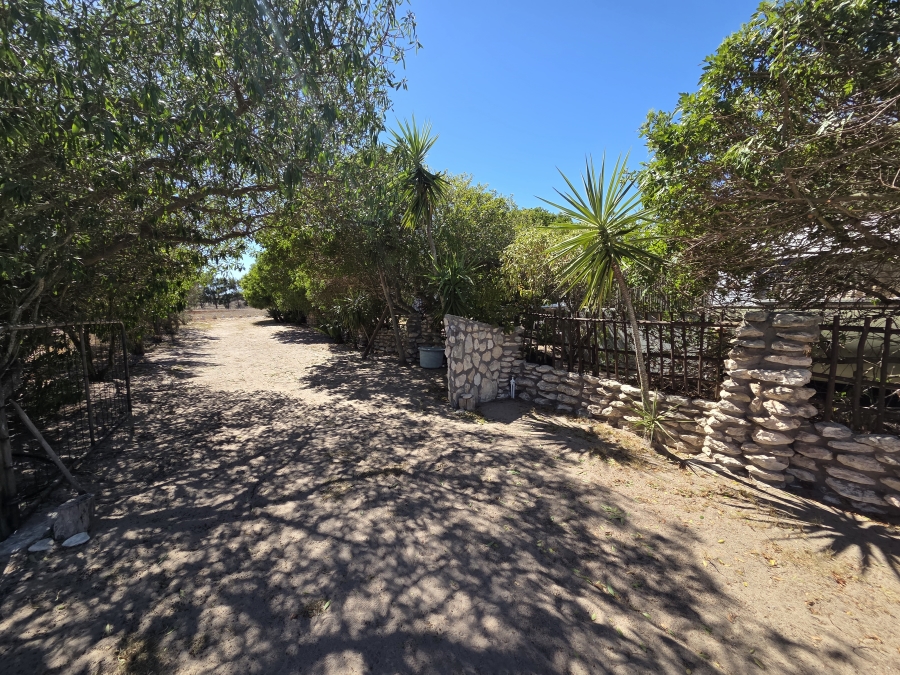 4 Bedroom Property for Sale in Trekoskraal Western Cape